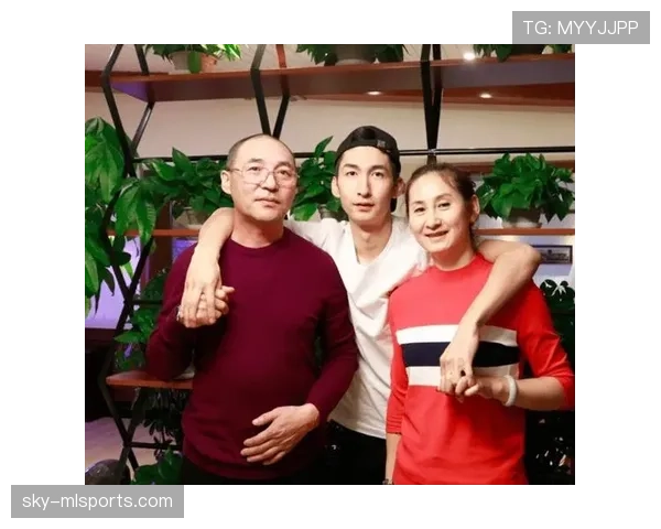 武大靖一顿饭的账单能顶我两个月房租，我看着钱包沉默了