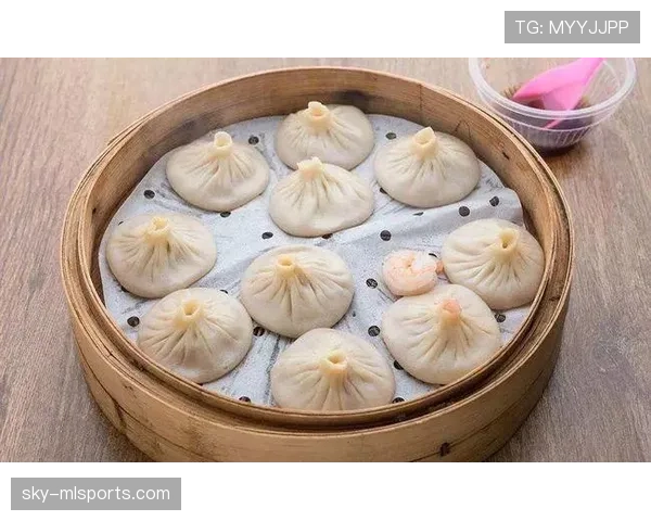 陆光祖私下竟然这么讲究，连早餐都比我这月工资贵…